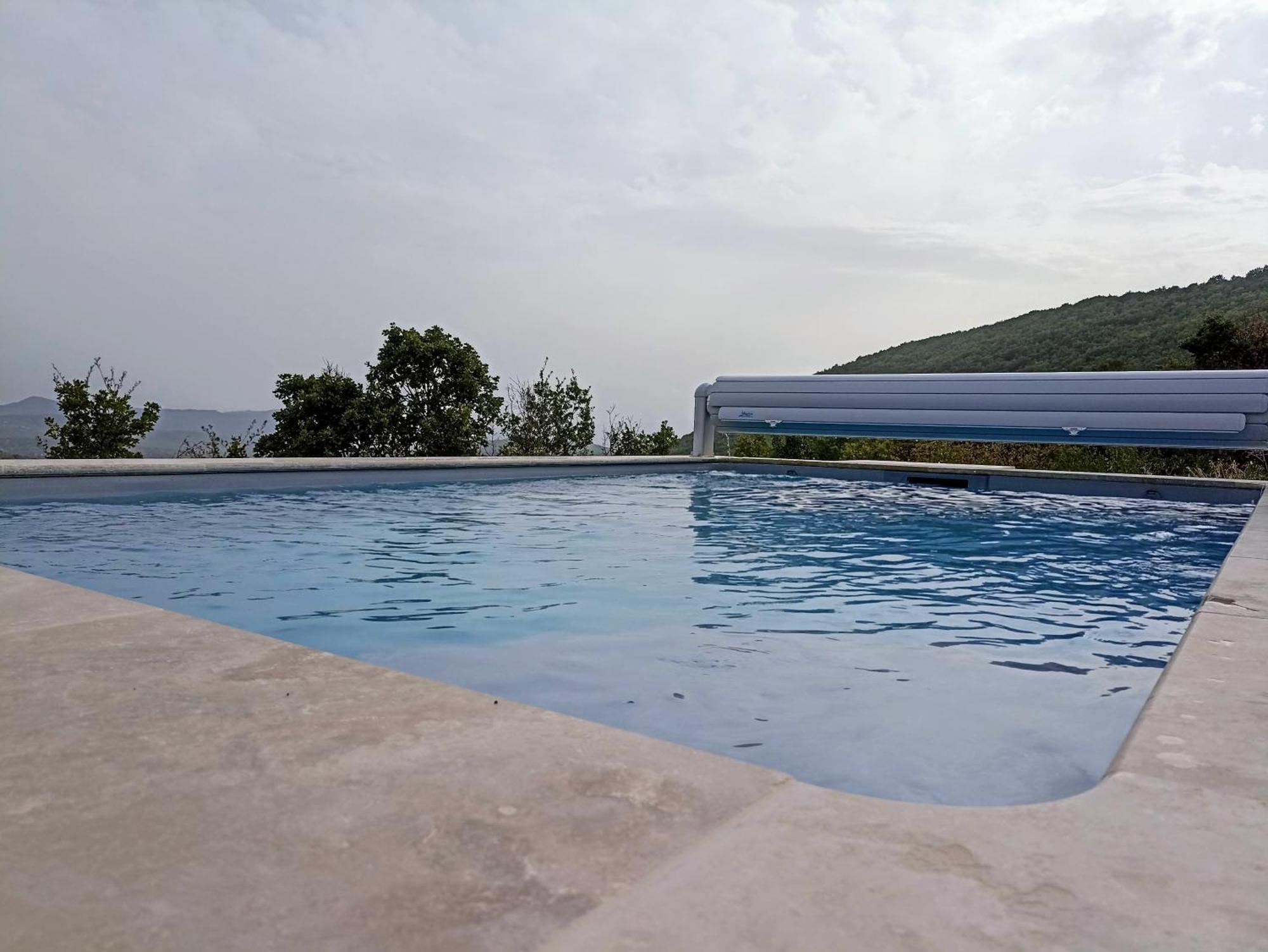 Gite Avec Piscine "La Maison De Valentine" En Provence Montsalier Luaran gambar